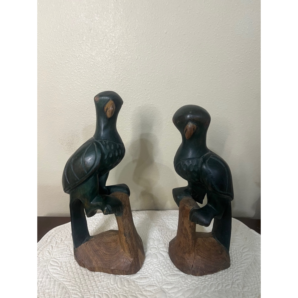 Pair of Vintage Folk Art Hand carved Wooden Parrot Figurines